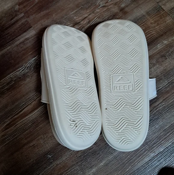 Reef Sandals Modern Beige Platform Comfort - Picture 6 of 7